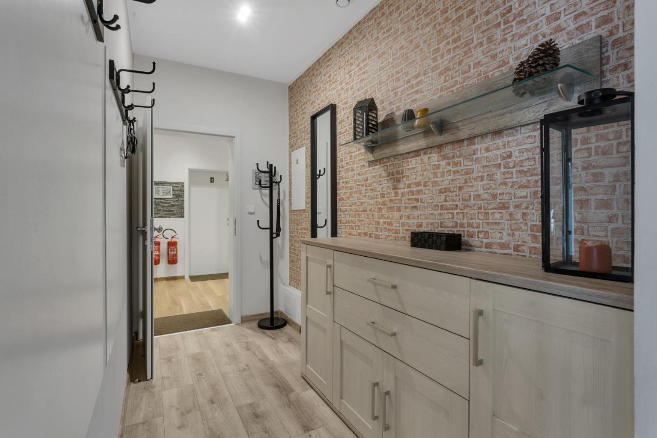Family Apartments Klinovec Loučná pod Klínovcem Bagian luar foto