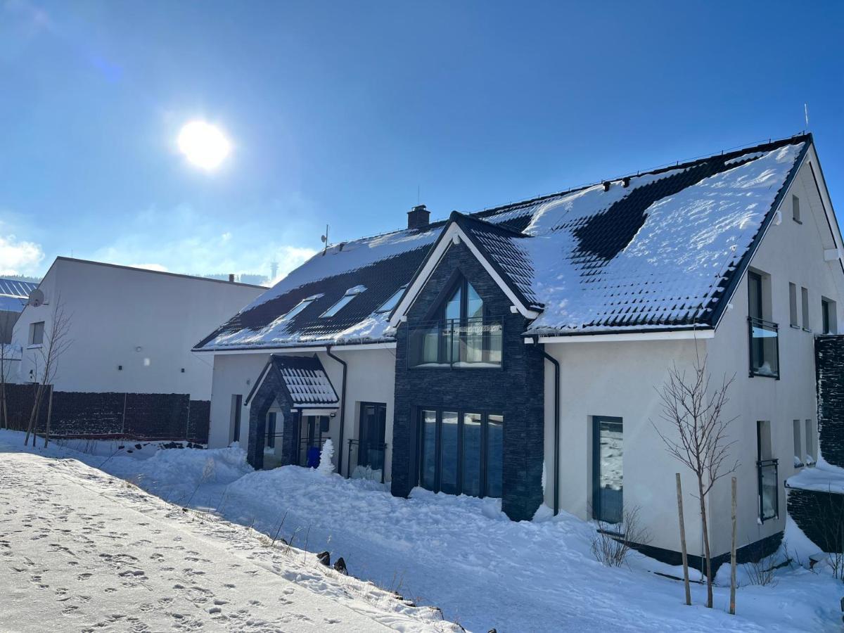 Family Apartments Klinovec Loučná pod Klínovcem Bagian luar foto