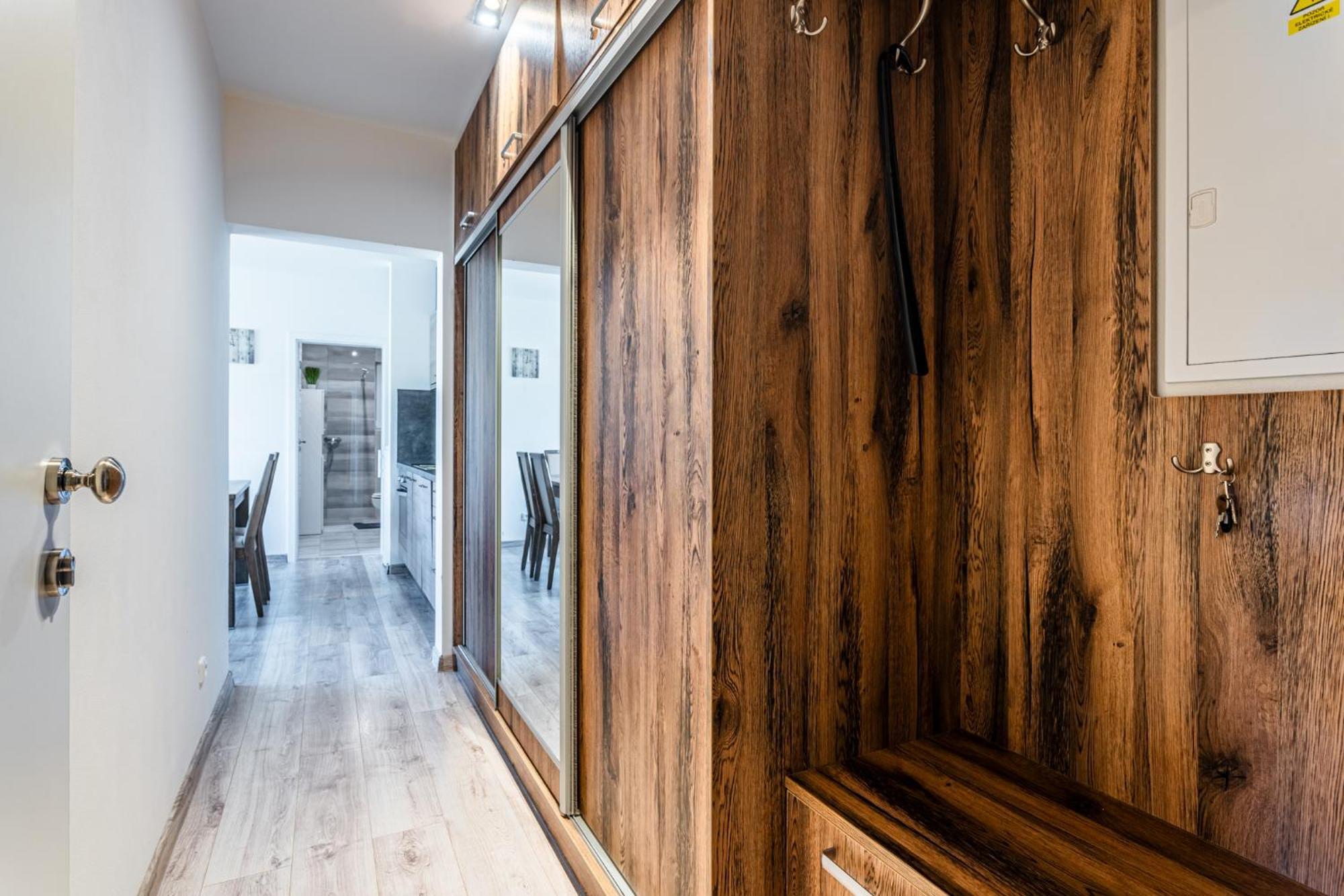 Family Apartments Klinovec Loučná pod Klínovcem Ruang foto