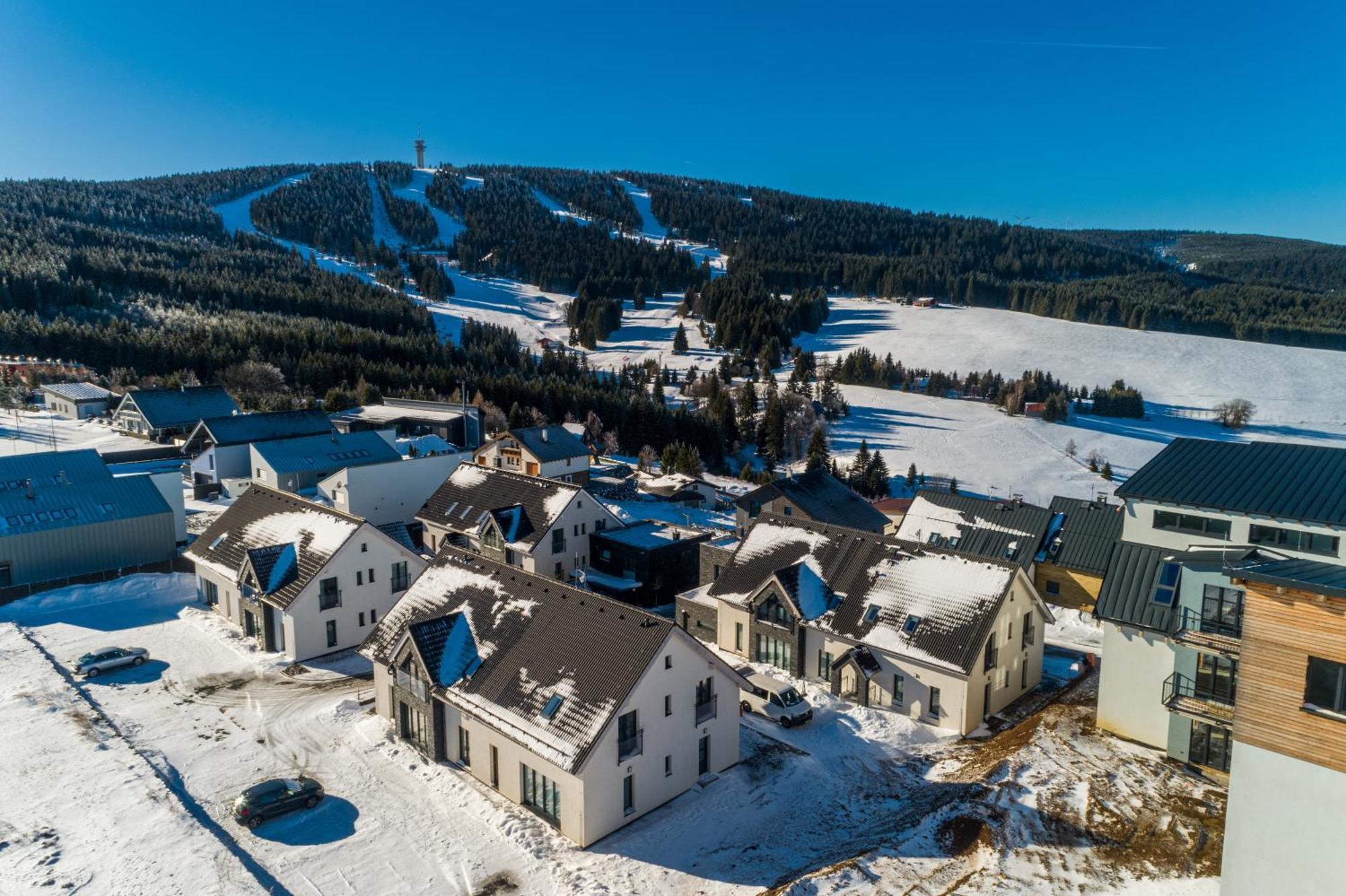 Family Apartments Klinovec Loučná pod Klínovcem Bagian luar foto